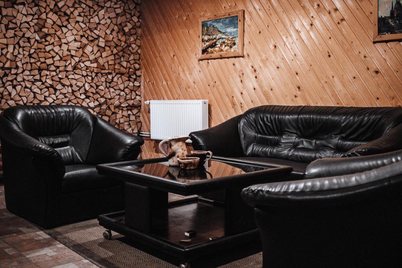 Rabbit Hotel Raiskums Dış mekan fotoğraf