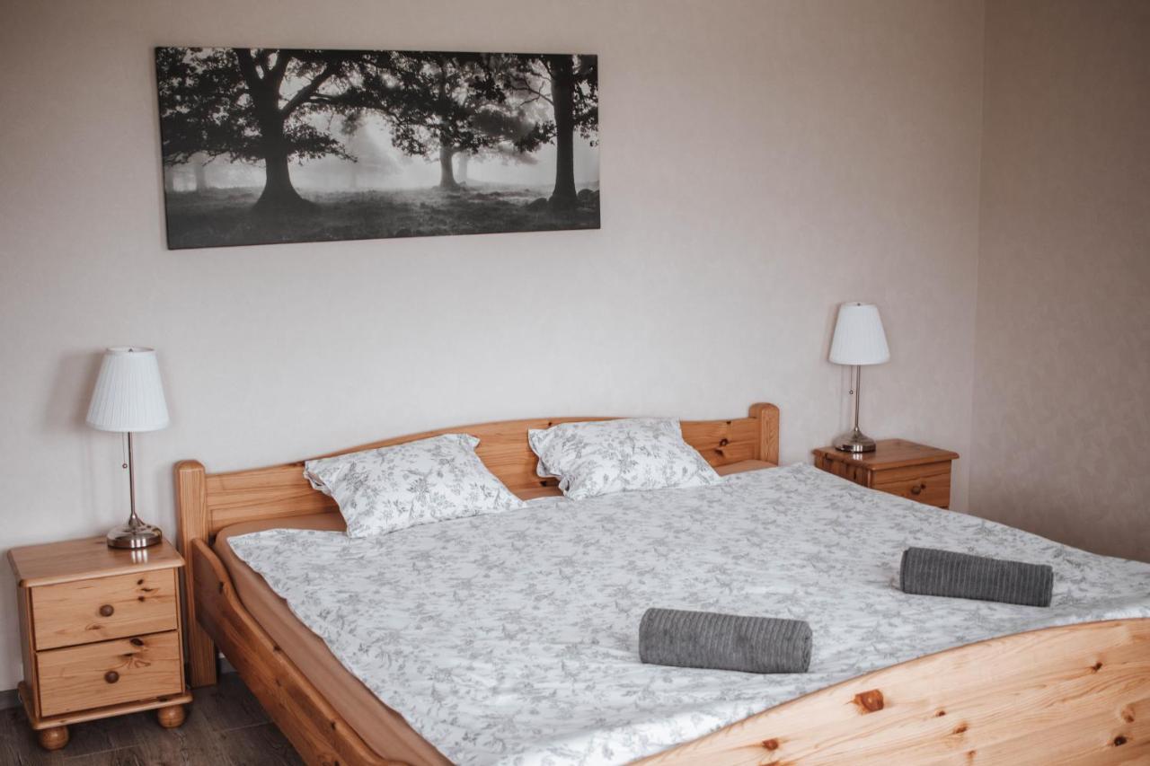 Rabbit Hotel Raiskums Dış mekan fotoğraf