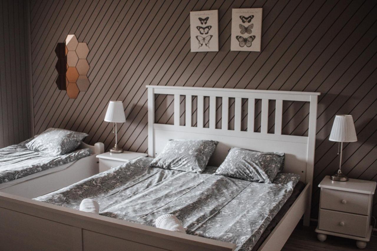 Rabbit Hotel Raiskums Dış mekan fotoğraf