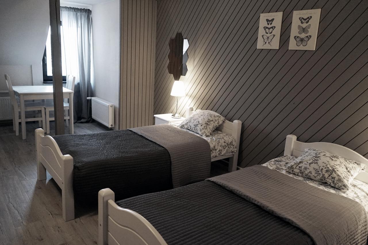 Rabbit Hotel Raiskums Dış mekan fotoğraf