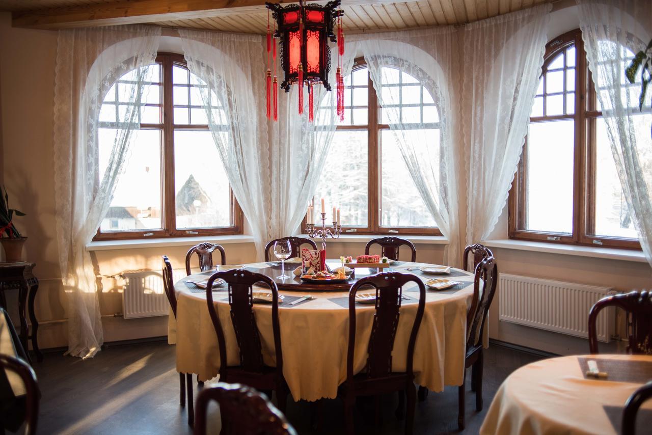 Rabbit Hotel Raiskums Dış mekan fotoğraf